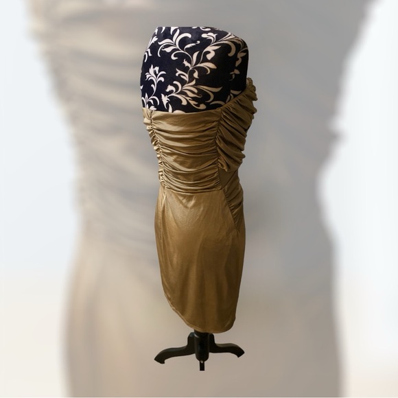 EXPRESS Strapless Bustier Ruched Mini Dress NWT - Picture 3 of 7